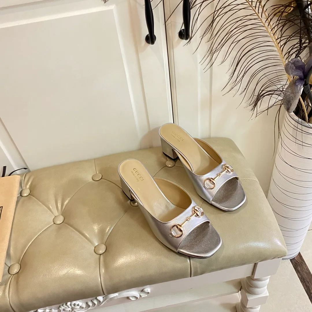 👟👟Ex-factory price 440👟👟, Gucci classic slippers, cowhide surface, sheepskin lining, 5cm heel, size 35-42 (custom-made sizes 43 and 44 are non-refundable)